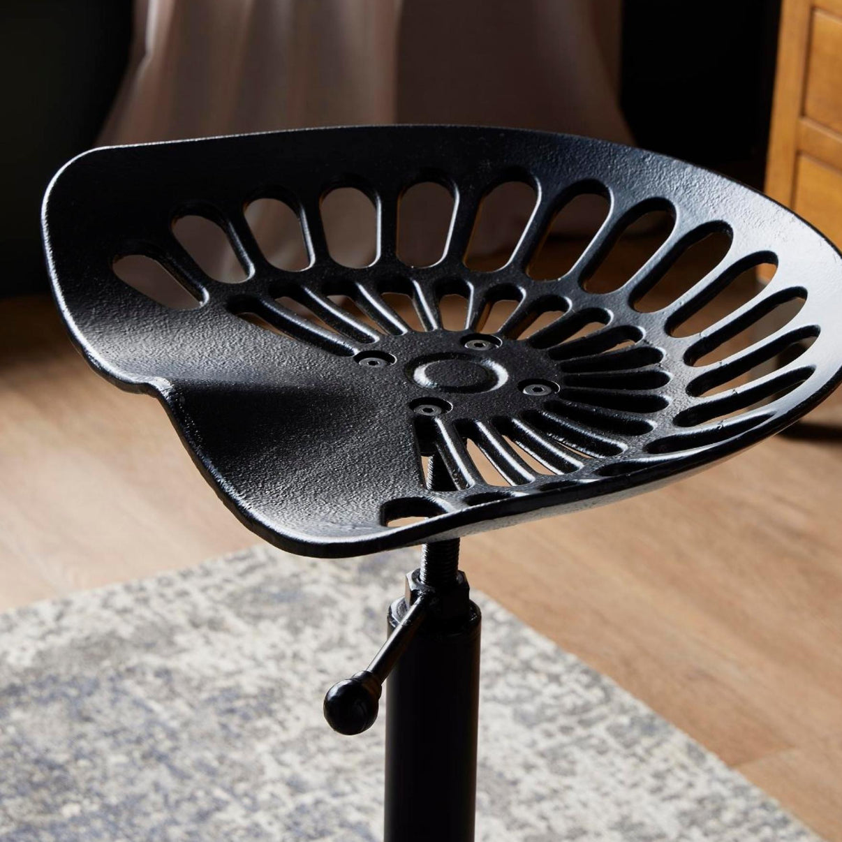 Adjustable Tractor Bar Stool With Black Metal Frame